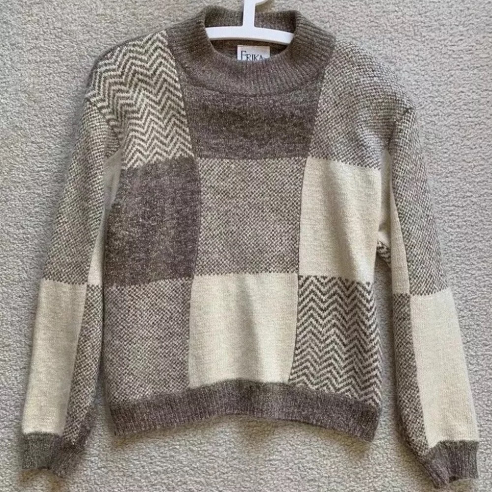 Vtg Erika Silk Angora Rabbit Hair Lambs Wool Sweater Womens M Old Money Academia